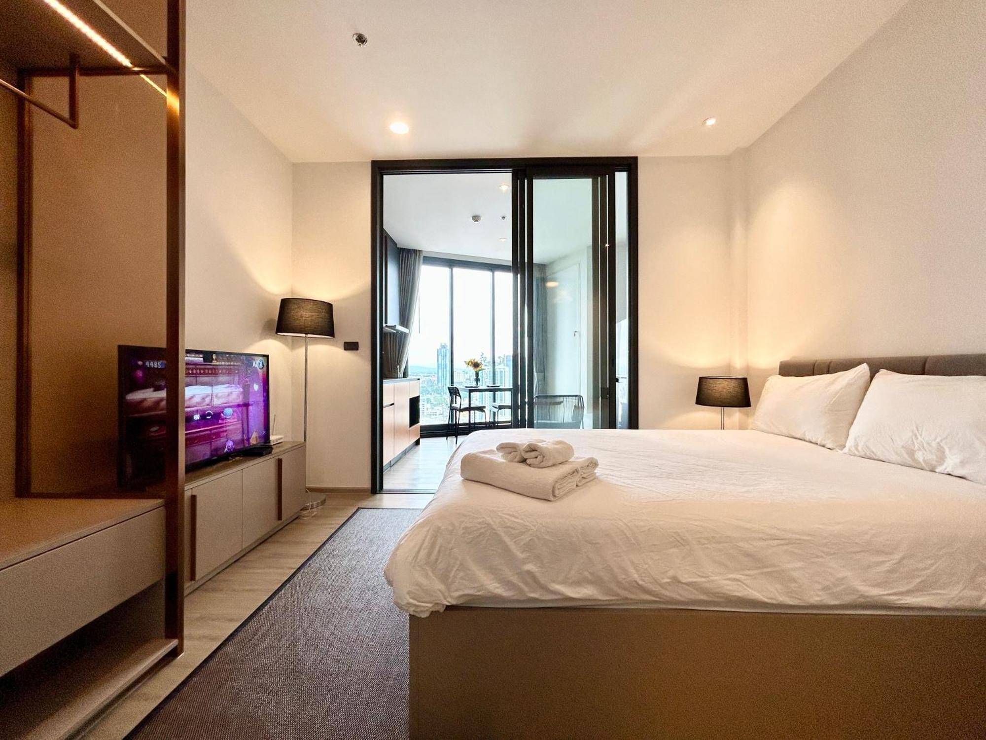 Edge Central Pattaya By Yoyo Esterno foto